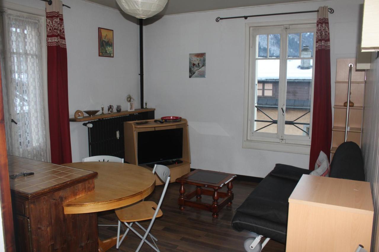 Appartement Le Savoisien Chamonix Exterior photo