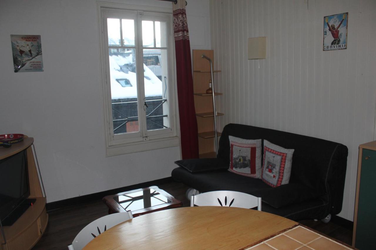 Appartement Le Savoisien Chamonix Exterior photo